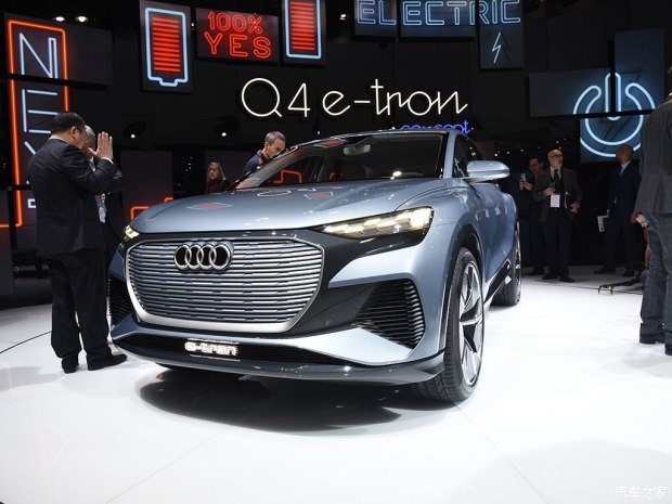 奧迪(進口) 奧迪Q4新能源(進口) 2019款 e-tron概念車