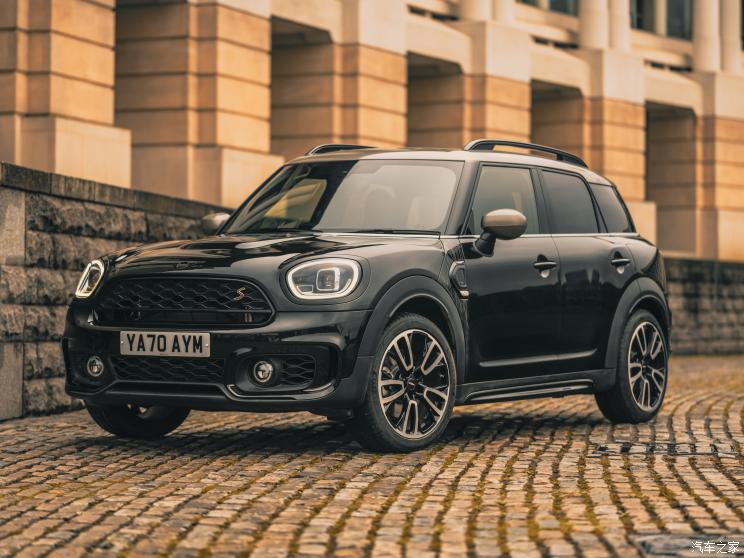 MINI MINI COUNTRYMAN 2021款 COOPER S ALL4 Shadow Edition 英國版