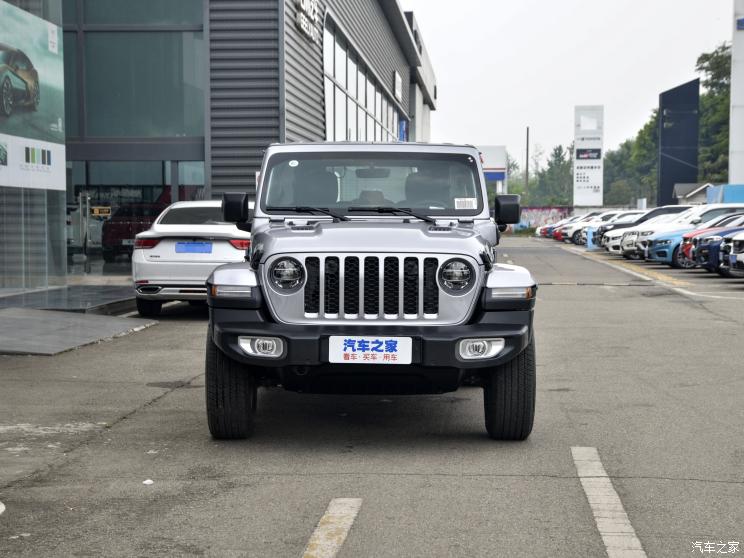 Jeep(進(jìn)口) 牧馬人新能源 2021款 四門(mén) 2.0T 4xe 撒哈拉先行版