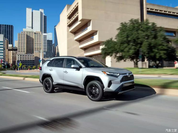 豐田(進口) 豐田RAV4(進口) 2022款 Hybrid SE