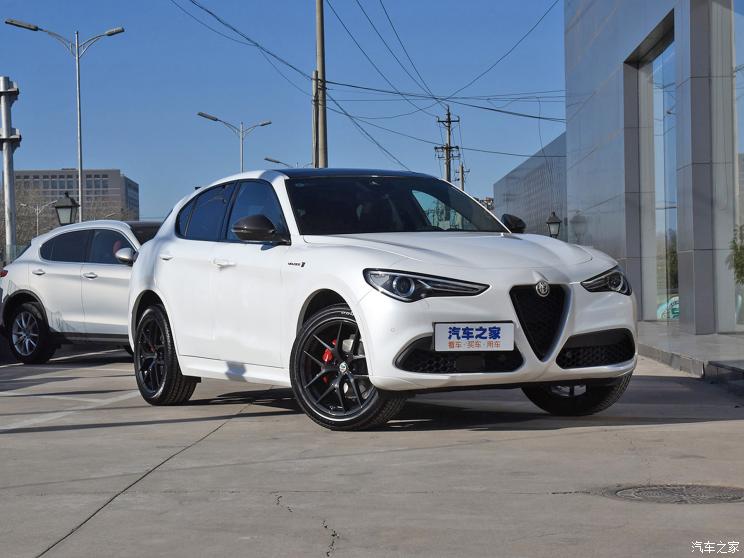 阿爾法?羅密歐 Stelvio 2021款 2.0T 280HP Veloce Ti 競速版