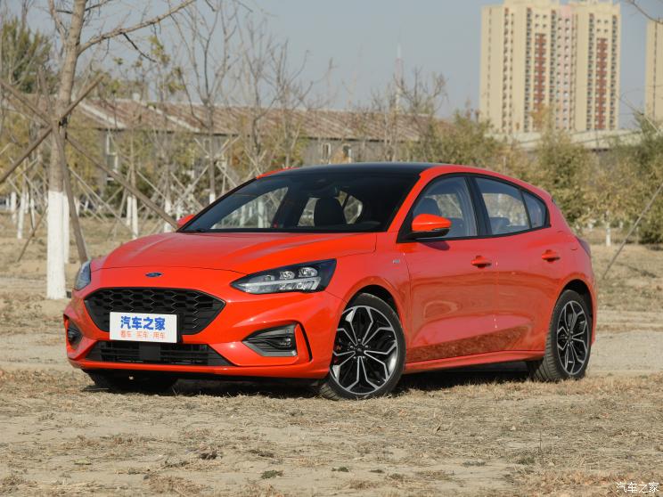 長(zhǎng)安福特 福克斯 2021款 兩廂 EcoBoost 180 自動(dòng)ST Line