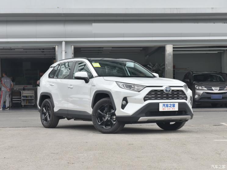 一汽豐田 RAV4榮放 2022款 雙擎 2.5L E-CVT四驅旗艦版