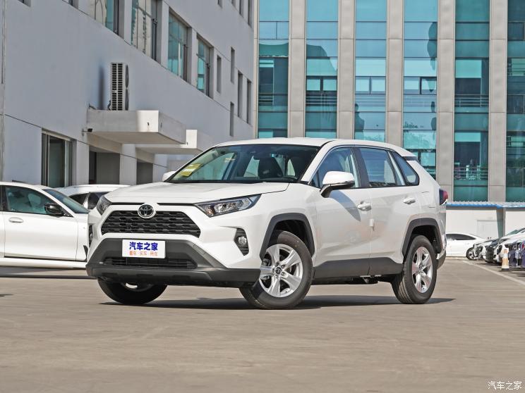 一汽豐田 RAV4榮放 2022款 2.0L CVT兩驅都市版