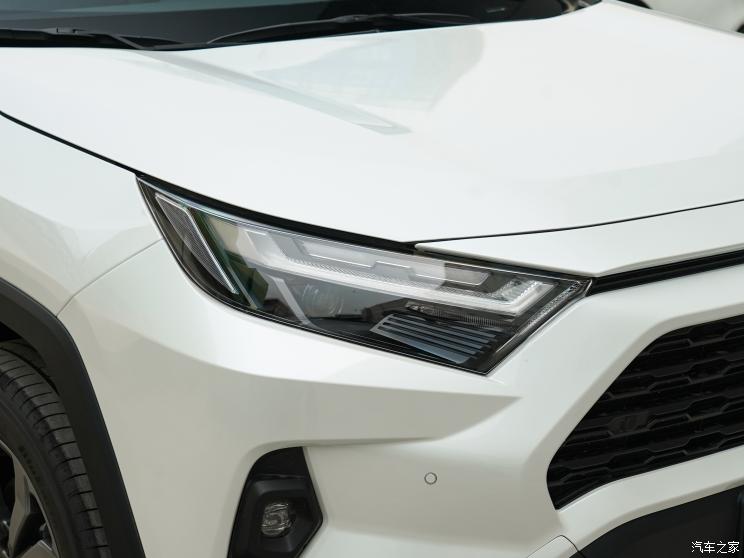 一汽豐田 RAV4榮放 2023款 2.0L CVT兩驅20周年紀念版