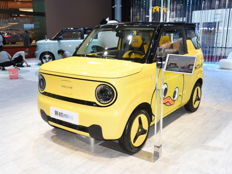 吉利汽車 熊貓mini 2023款 200km 小黃鴨限定版 幸運吖