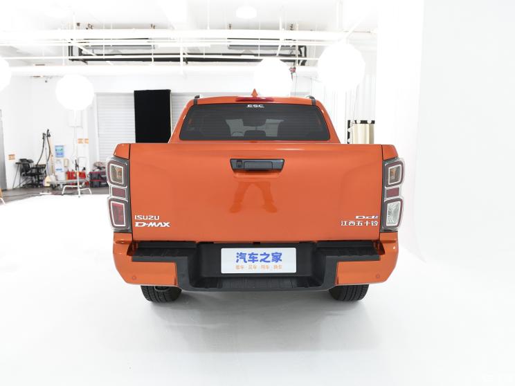 江西五十鈴 D-MAX 2023款  1.9T自動(dòng)四驅(qū)柴油V-CROSS高配RZ4E