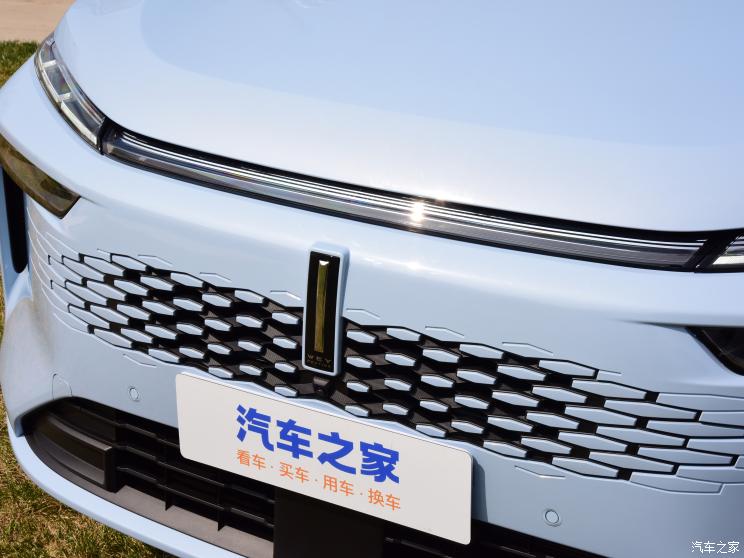 長城汽車 摩卡DHT-PHEV 2023款 175km 兩驅長續航版