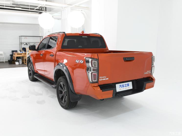 江西五十鈴 D-MAX 2023款  1.9T自動(dòng)四驅(qū)柴油V-CROSS引領(lǐng)型RZ4E