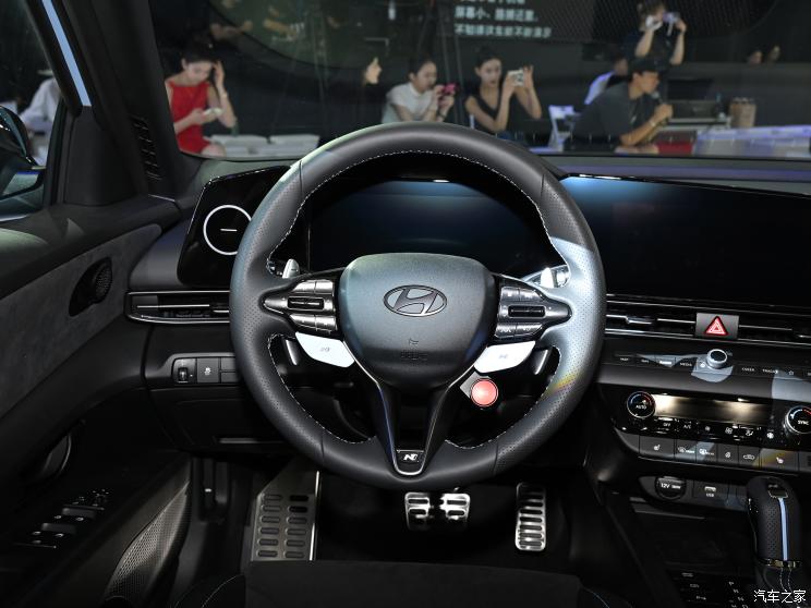 現(xiàn)代N 伊蘭特Elantra N 2023款 2.0T N