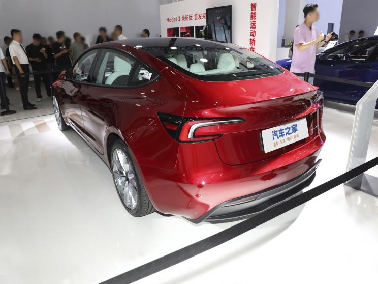 特斯拉中國 Model 3 2023款 長續航煥新版 雙電機全輪驅動