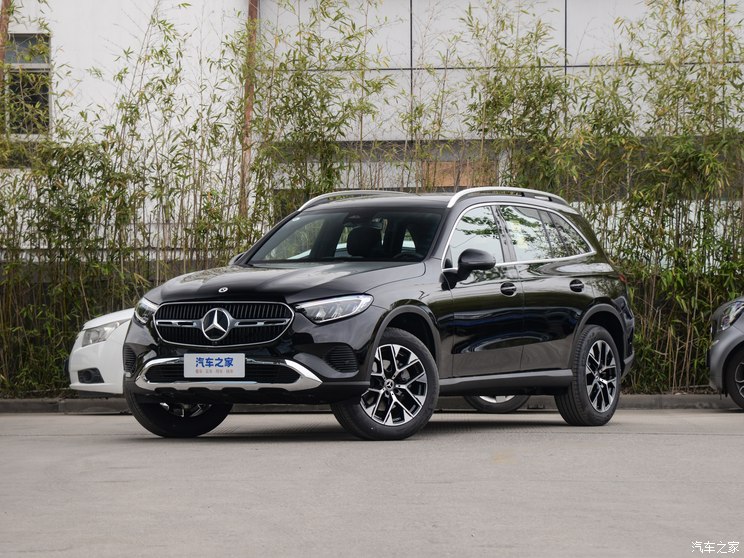 北京奔馳 奔馳GLC 2023款 GLC 260 L 4MATIC 動感型 5座