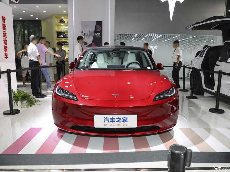 特斯拉中國 Model 3 2023款 長續航煥新版 雙電機全輪驅動