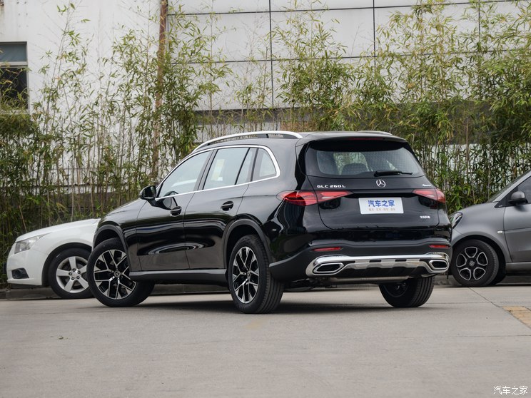 北京奔馳 奔馳GLC 2023款 GLC 260 L 4MATIC 動感型 5座