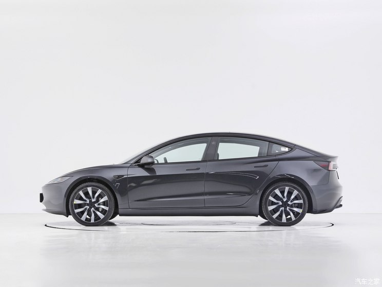 特斯拉中國 Model 3 2023款 長續航煥新版 雙電機全輪驅動