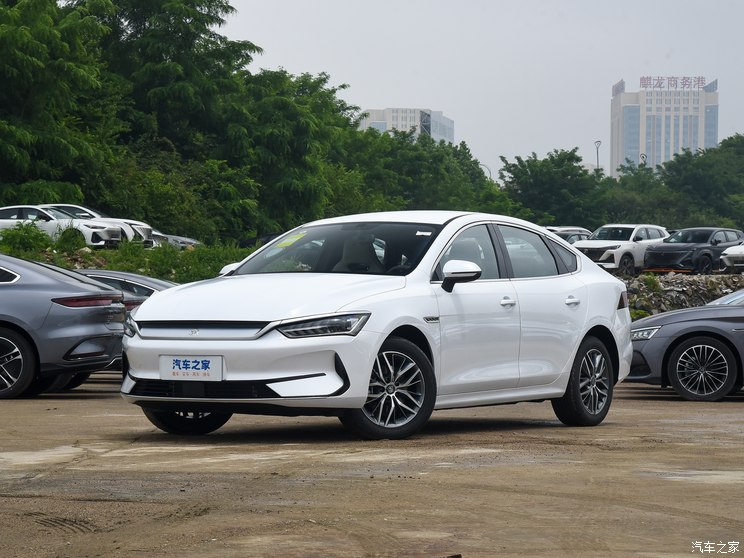 比亞迪 秦PLUS 2023款 冠軍版 EV 420KM領(lǐng)先型