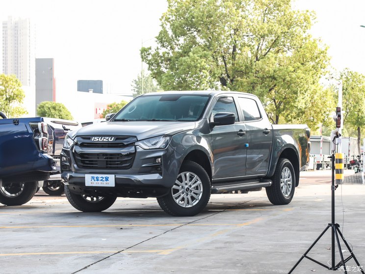 江西五十鈴 D-MAX 2023款 1.9T手動(dòng)四驅(qū)智領(lǐng)型