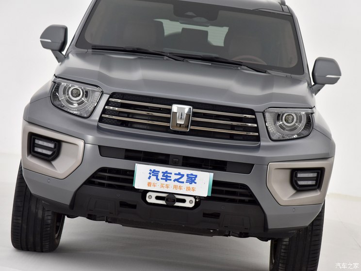 長城汽車 坦克700新能源 2024款 Hi4-T 基礎(chǔ)版