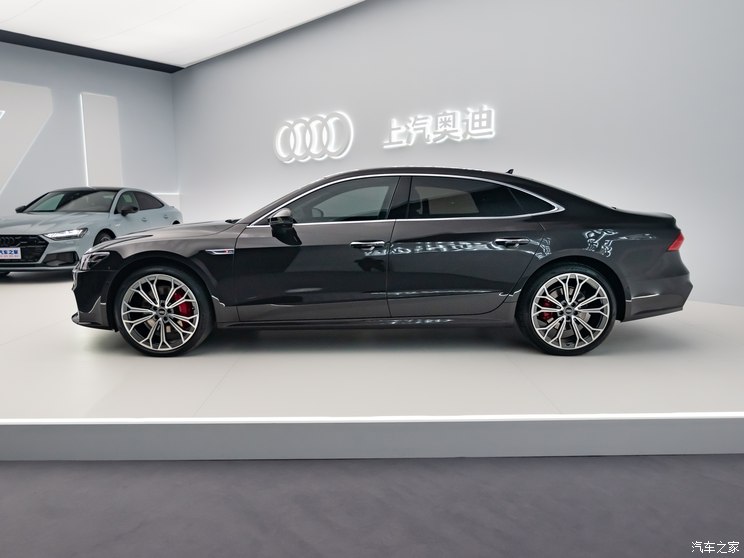 上汽奧迪 奧迪A7L 2024款 55 TFSI quattro S-line 高配版