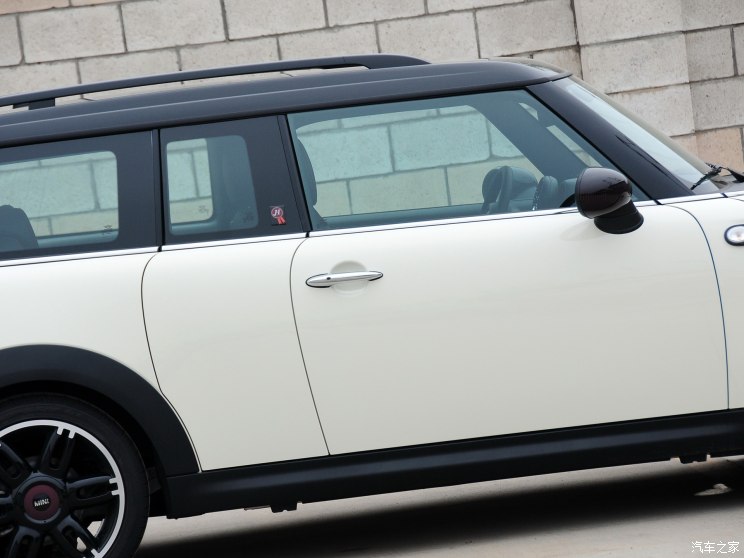 MINI MINI CLUBMAN 2011款 1.6T COOPER S Hampton