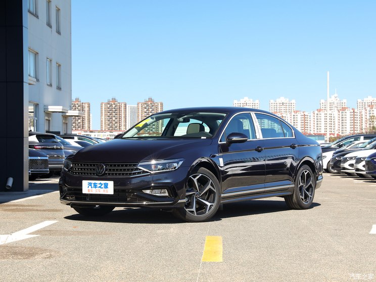 一汽-大眾 邁騰 2023款 200萬輛紀念版 330TSI DSG豪華型