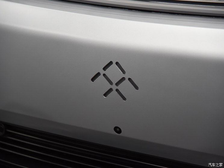 Faraday Future FF 91 2023款 2.0 未來(lái)主義者版聯(lián)盟版