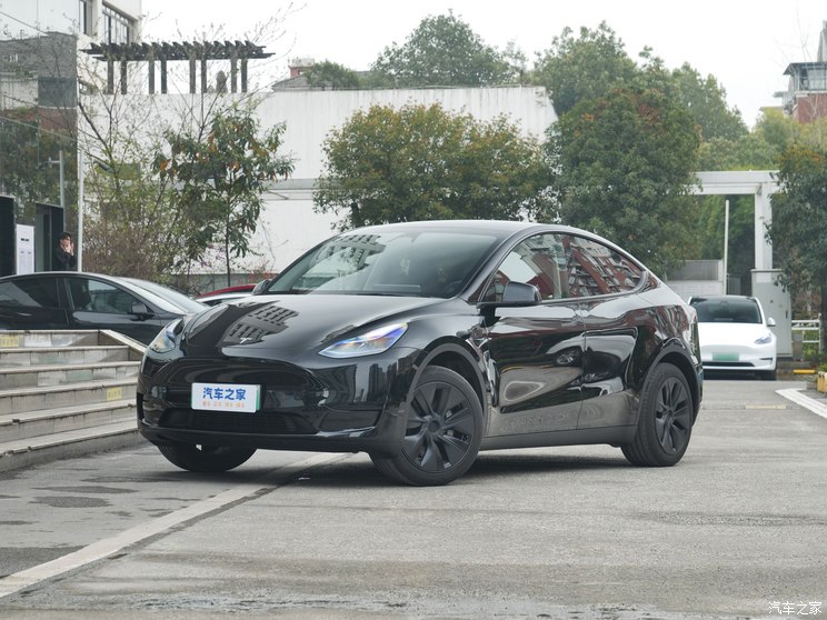 特斯拉中國(guó) Model Y 2024款 后輪驅(qū)動(dòng)版